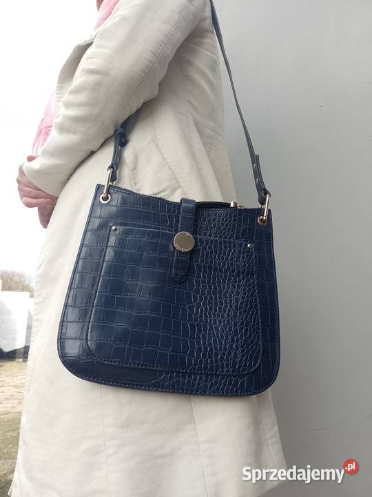 Granatowa torebka na ramię z Londynu listonoszka