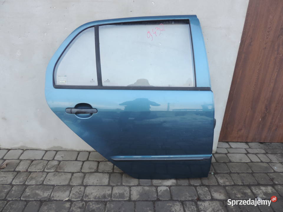 SKODA FABIA 1 HB 5D DRZWI PRAWY TYŁ 9432 Nowy Sącz sprzedam