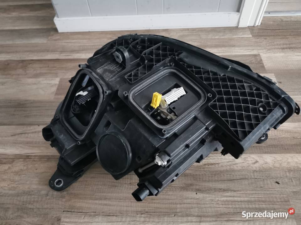 MERCEDES ECLASS W213 FULL LED MULTIBEAM Pielgrzymka