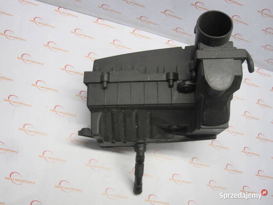 VOLKSWAGEN TIGUAN 5N 08r obudowa filtra osobowe Kielce