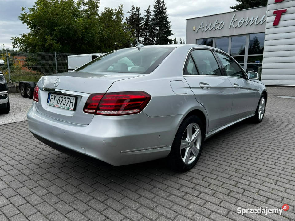 Mercedes E 250 E 250d BlueTec 4MATIC Kamery 360 srebrny Baranowo sprzedam