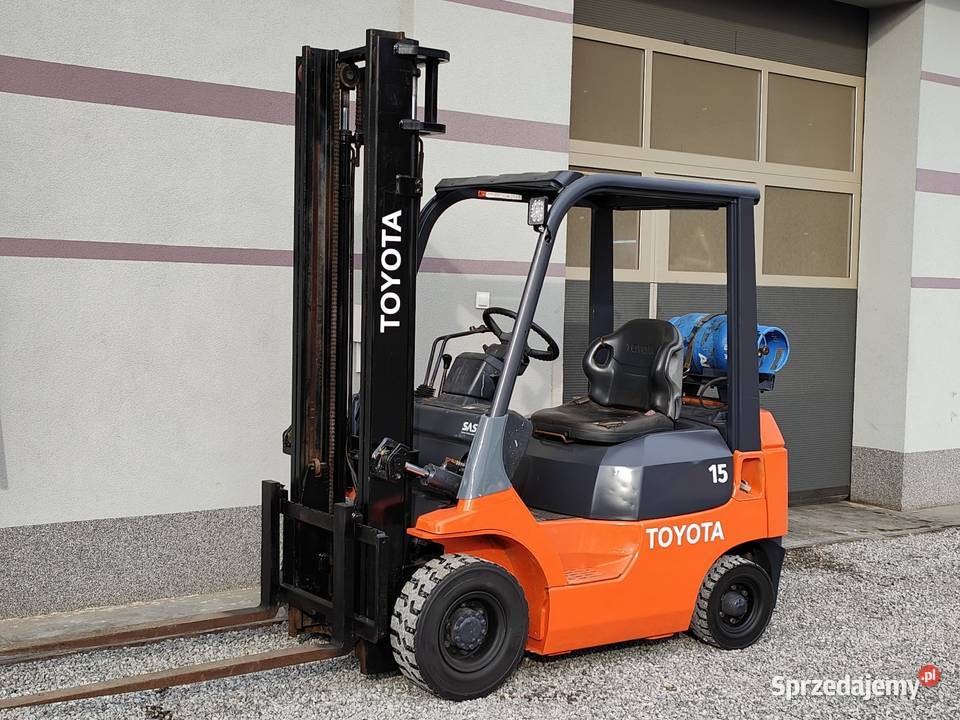 Wózek widłowy Toyota 7FG15 Lpg podnosi 35M Sandomierz sprzedam
