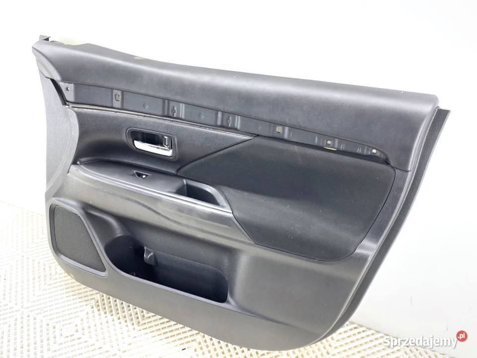 BOCZEK DRZWI PRAWY PRZÓD MITSUBISHI OUTLANDER podkarpackie