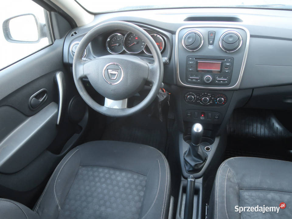 Dacia Sandero 12 16V gniazdo USB dolnośląskie