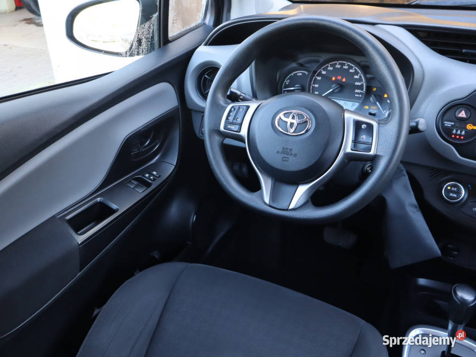 Toyota Yaris 15 Hybrid 118580km Katowice sprzedam