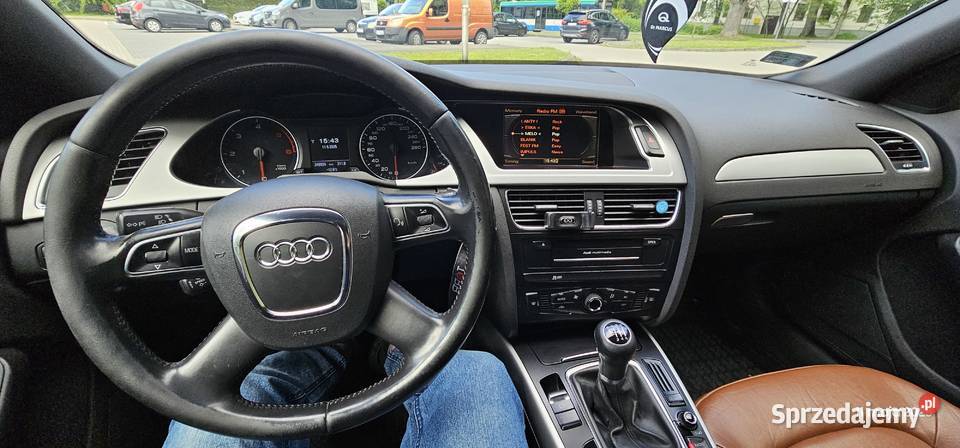 Audi A4 B8 kombi 2011 20tdi 170 360000km Jaworze