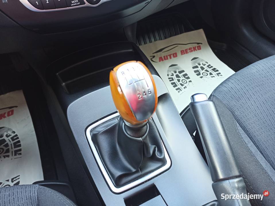 RENAULT LAGUNA 15 Diesel 2008 r Stan Zadbana klimatyzacja Zarszyn