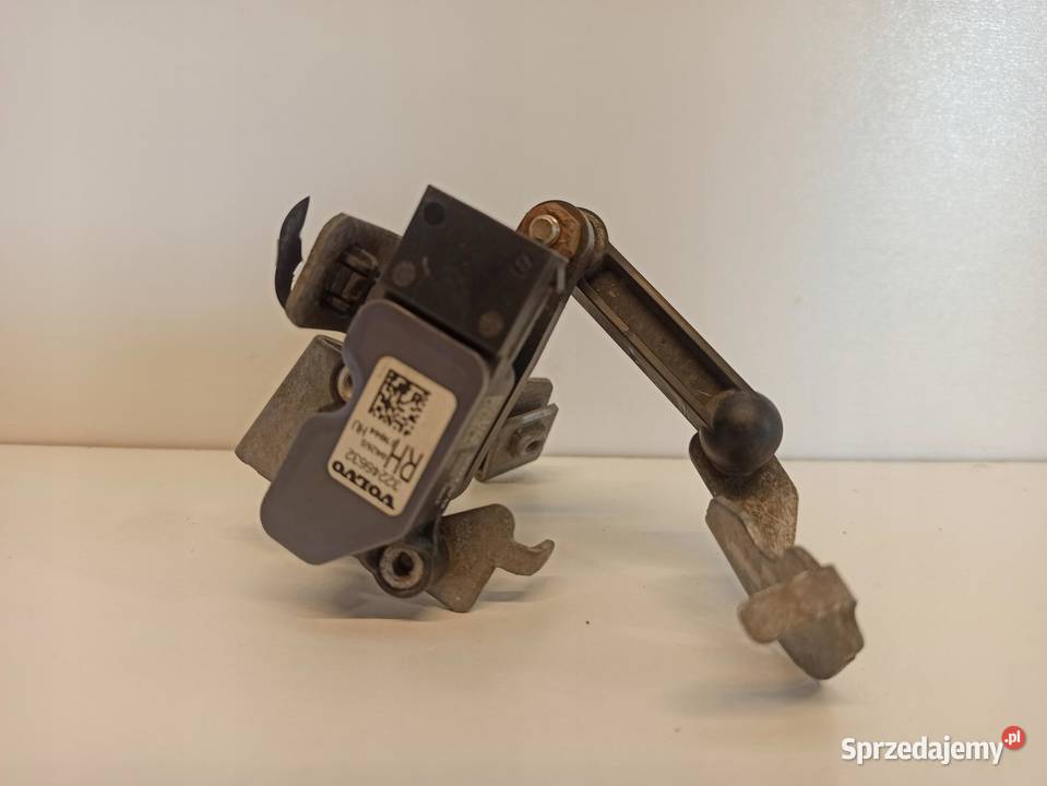 CZUJNIK POZIOMOWANIA LAMP VOLVO V90 32246632 osobowe sprzedam