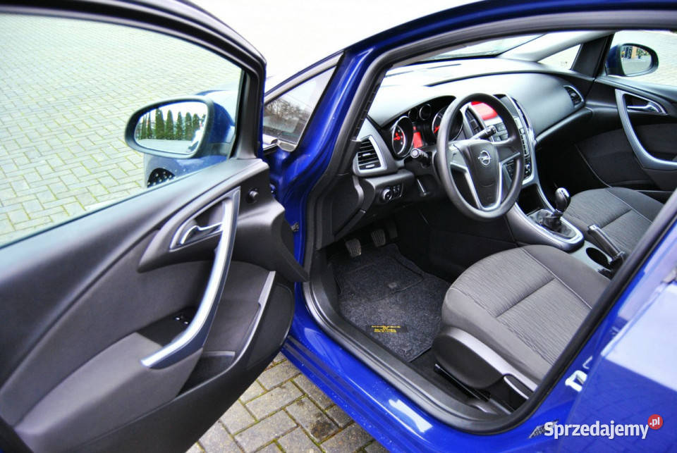 Opel Astra 91 000 książka serwis Oryginał lakier tempomat