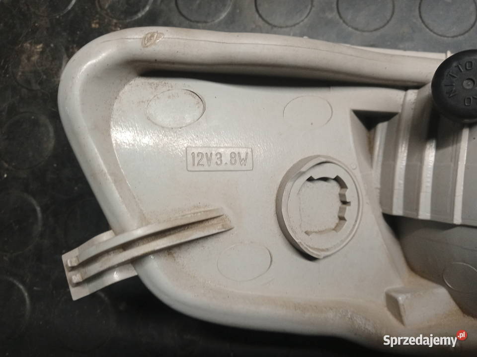 Lexus RX 330H 350H 400H lampa w zderzak prawe Lampy przeciwmgielne Ożarów Mazowiecki