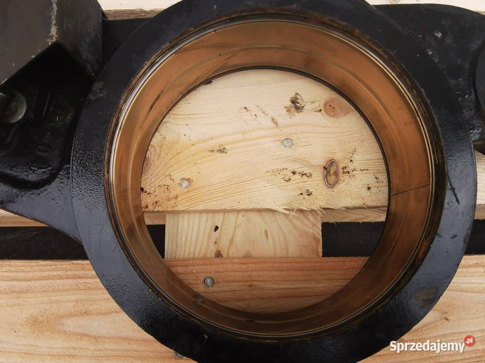 Wspornik mostu napędowego Holland T7200 Wilkowo sprzedam