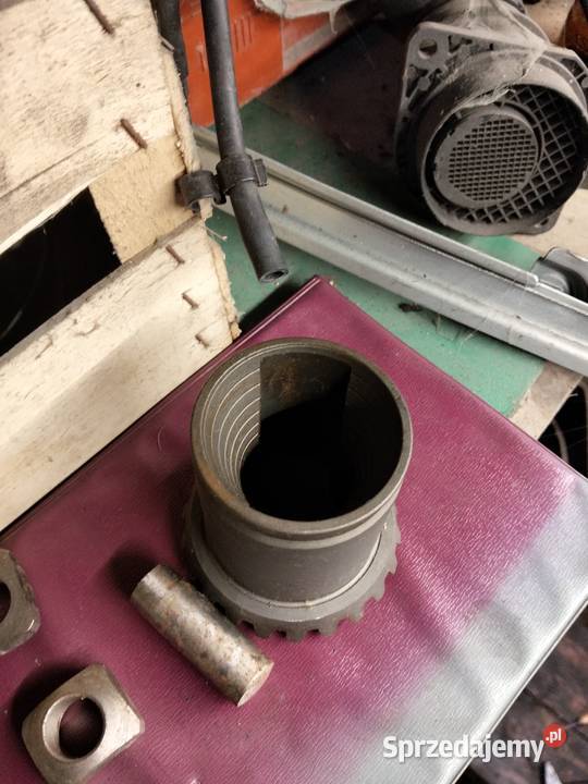 Koło zębate wału osi przedniej Trabant P601 osobowe Gumieniec