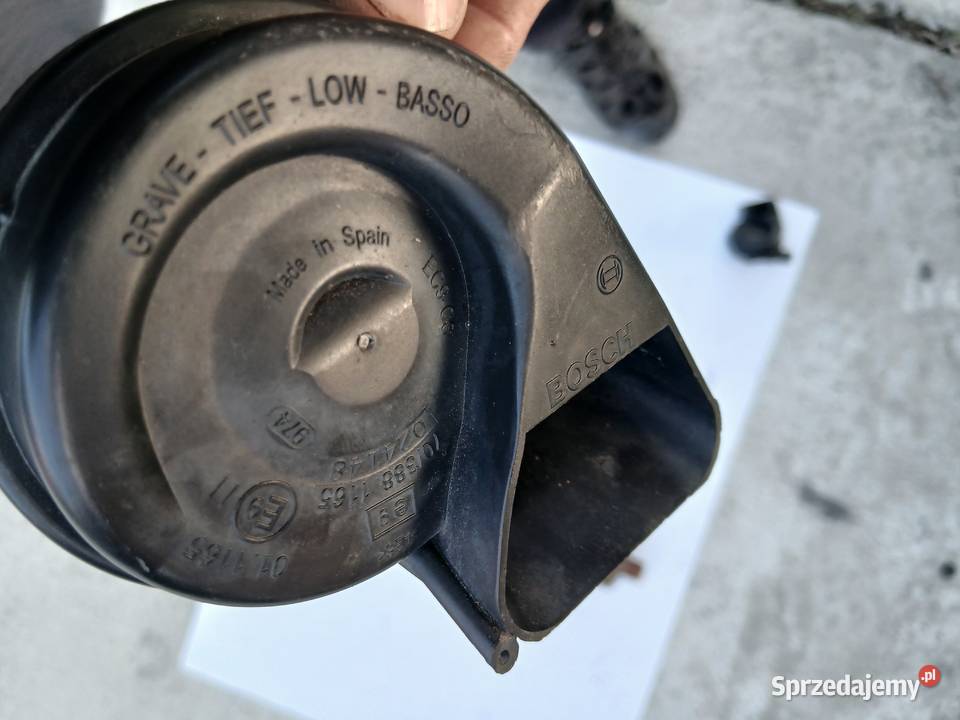Klakson niskotonowy Bosch 011165 Audi A6 C6 Szczerbice