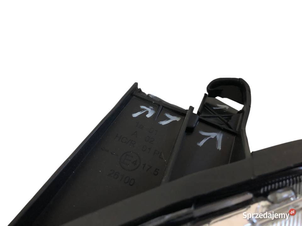 Fiat Fiorino 2007 Reflektor Lampa przód LEWY H4