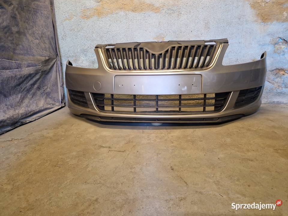 Zderzak przedni Skoda Fabia 2 lift LF8H ładny Kwilcz