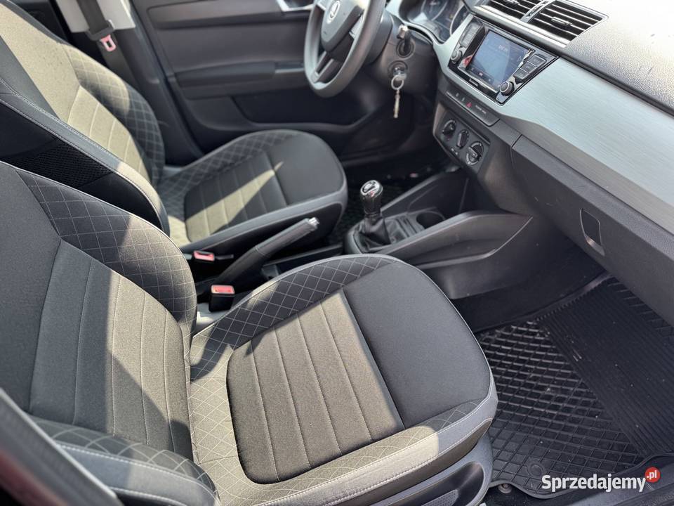 Skoda Fabia 3 lift salon Polska VAT marża Zaklików sprzedam