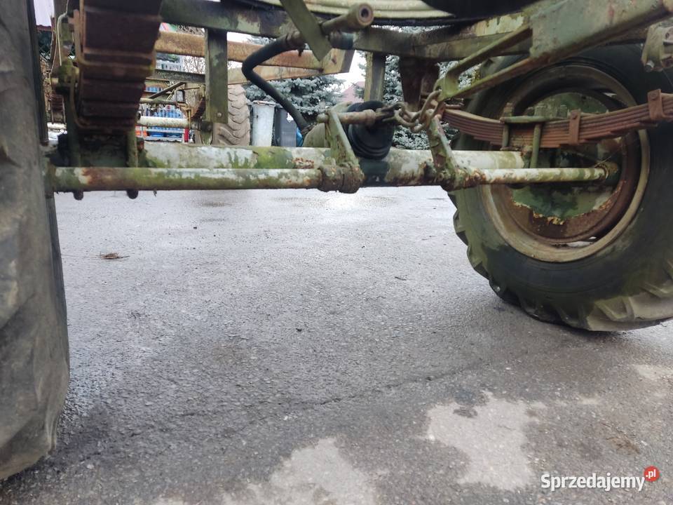 Rama na przyczepę do słomy balotów Durdy