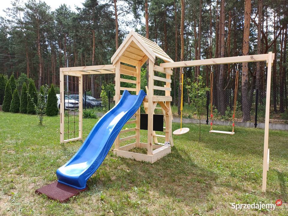 Plac zabaw LENA Domek Ślizg 2 Huśtawki Tablica mazowieckie Płock
