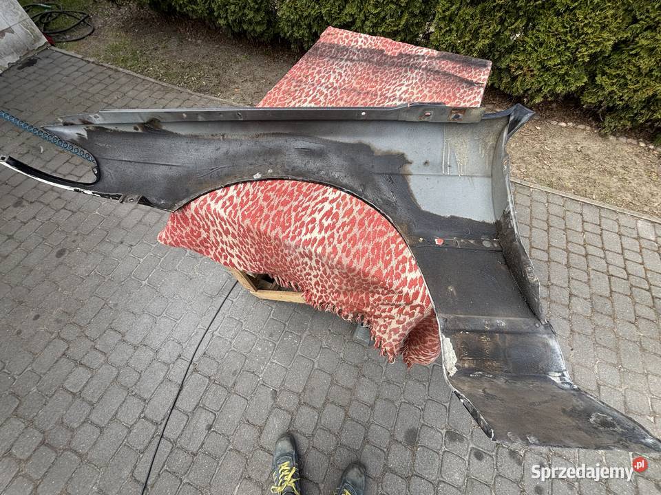 Prawy błotnik BMW e38 przed lift osobowe Łódź