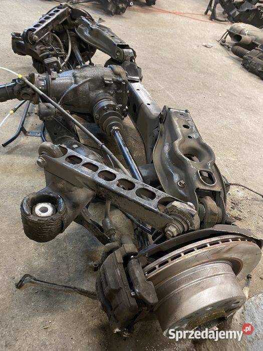 BMW E82 E88 E93 DYFER Most Tył Tarcze Zaciski Poznań