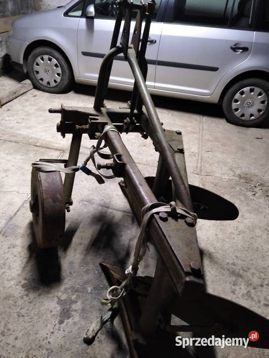 Sprzedam pług 2 skibowy Grudziącki Doinwestowany Huta Koszary