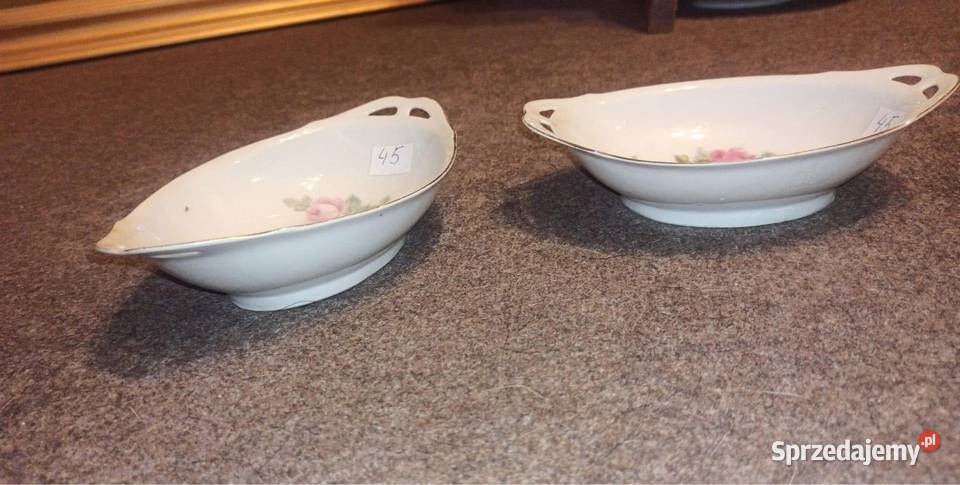 Porcelanowa miseczka paterka Owalna Z różami Na Antyki, Sztuka, Kolekcje Gdańsk
