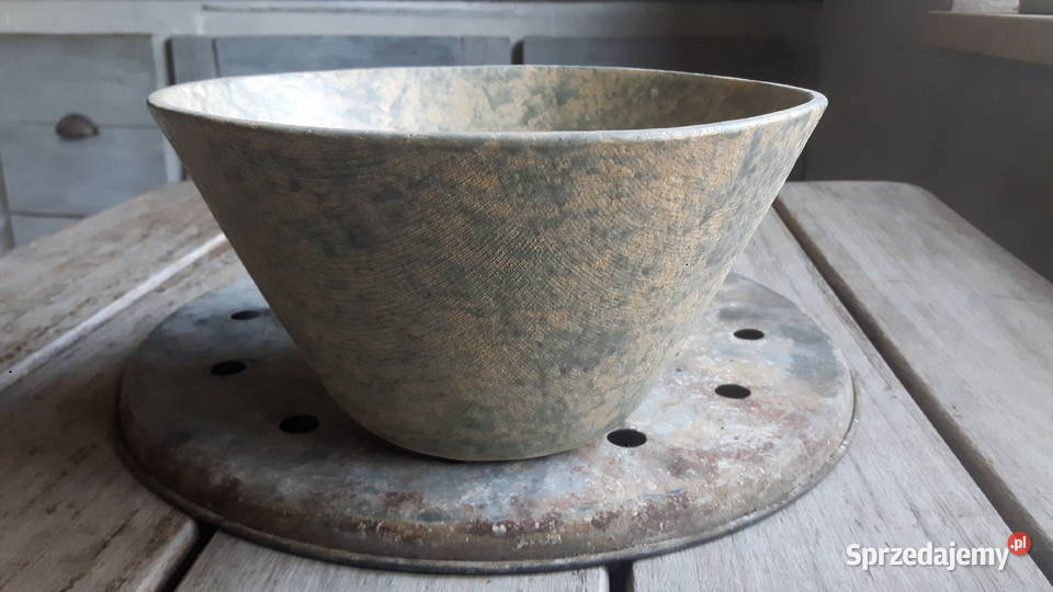 Miska ceramiczna ręcznie wykonana.