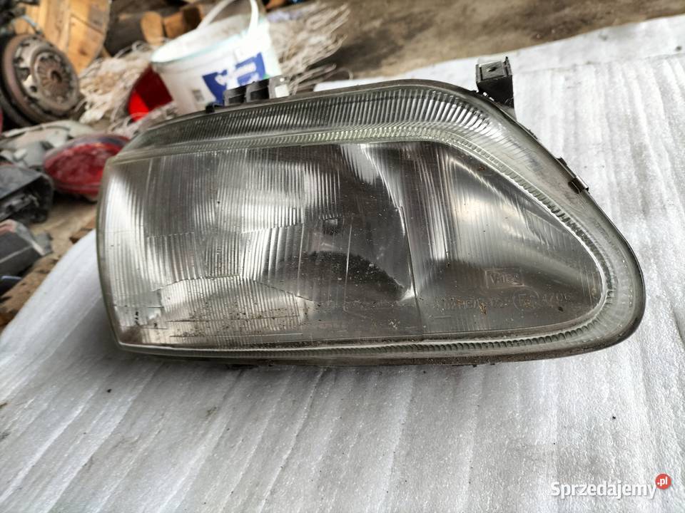 RENAULT SCENIC 1 LAMPA PRZÓD PRZEDNIA PRAWA
