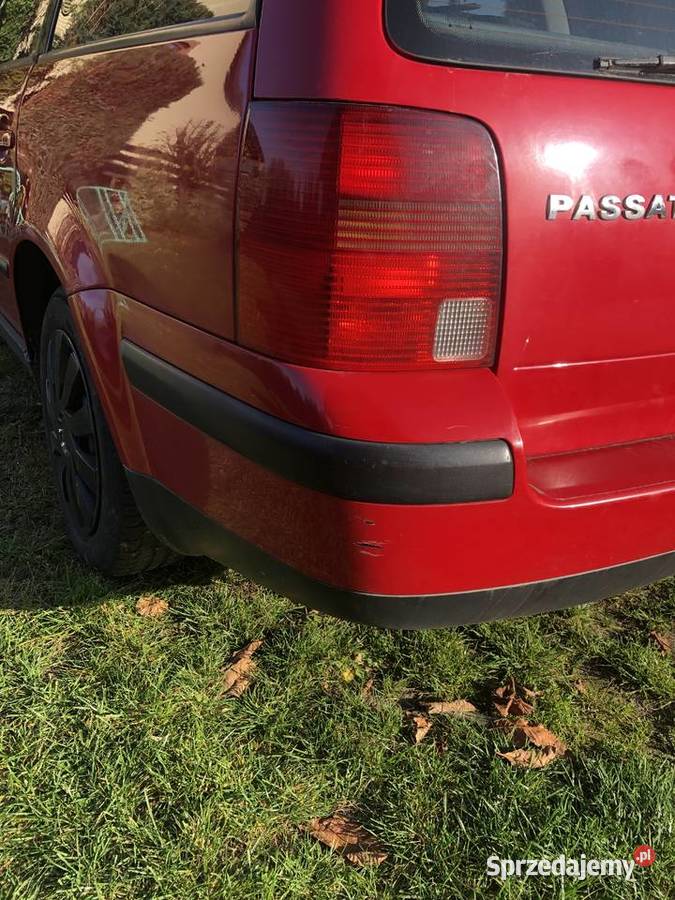 Volkswagen passat b5 nowy lakier Rok produkcji 1999 podkarpackie Komorów