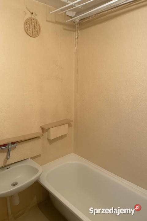 Mieszkanie 2pokojowe 385m2 Zgierz os 650lecia 3 piętra i więcej sprzedam