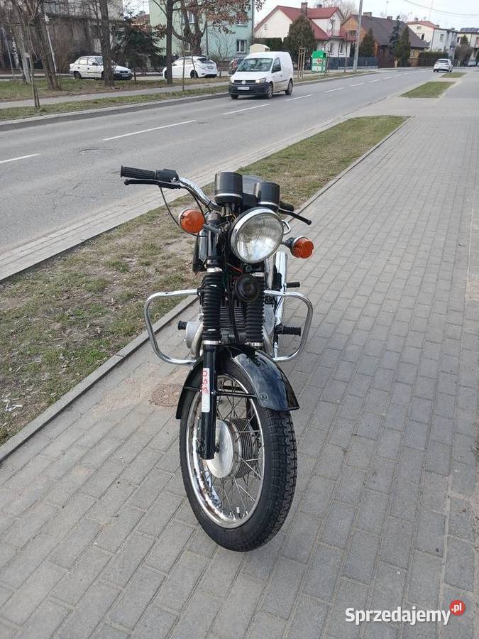 Sprzedam nieuszkodzony Węgrów