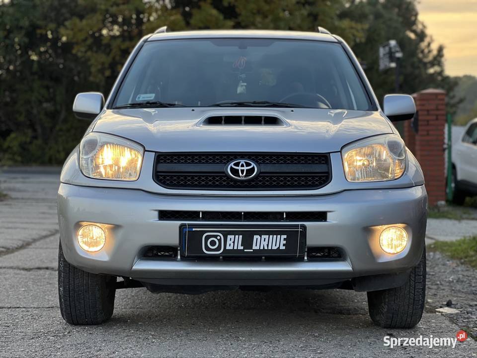 Toyota RAV4 klimatyzacja 4x4 diesel śląskie Bielsko-Biała