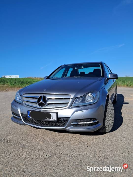 Sprzedam Mercedesa W204 awantgarde krajowy system Start-Stop Słomniki sprzedam