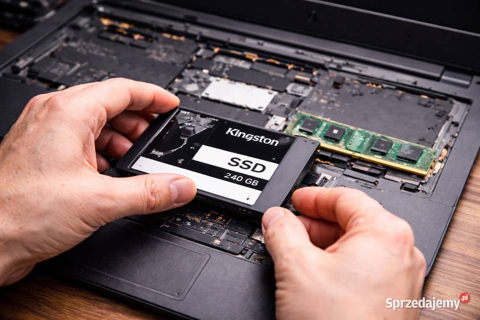 Naprawa laptopów Bydgoszcz przyspieszenie SSD