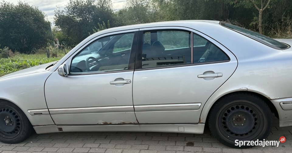 Sprzedam e klasa 2001 Mercedes-Benz Szczecin