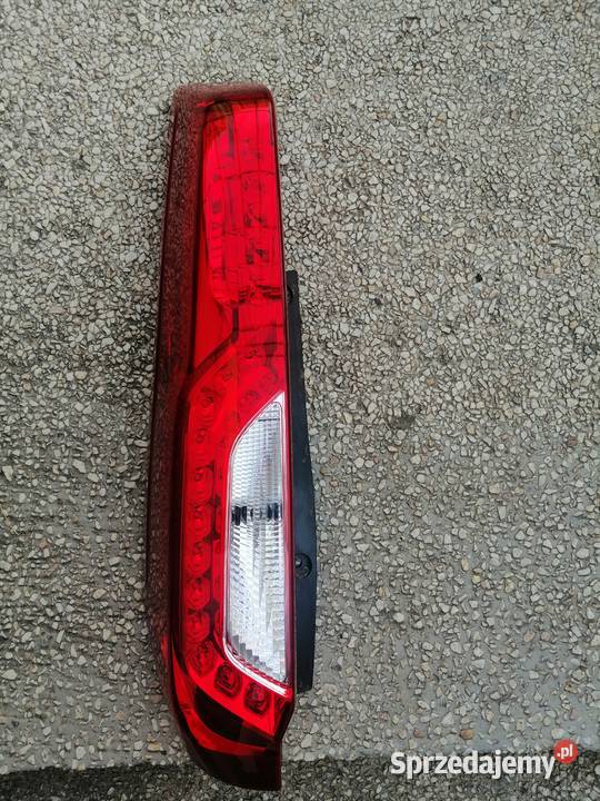 Lampa LEWY tył Nissan XTrail T31 LIFT lewe Wrocław