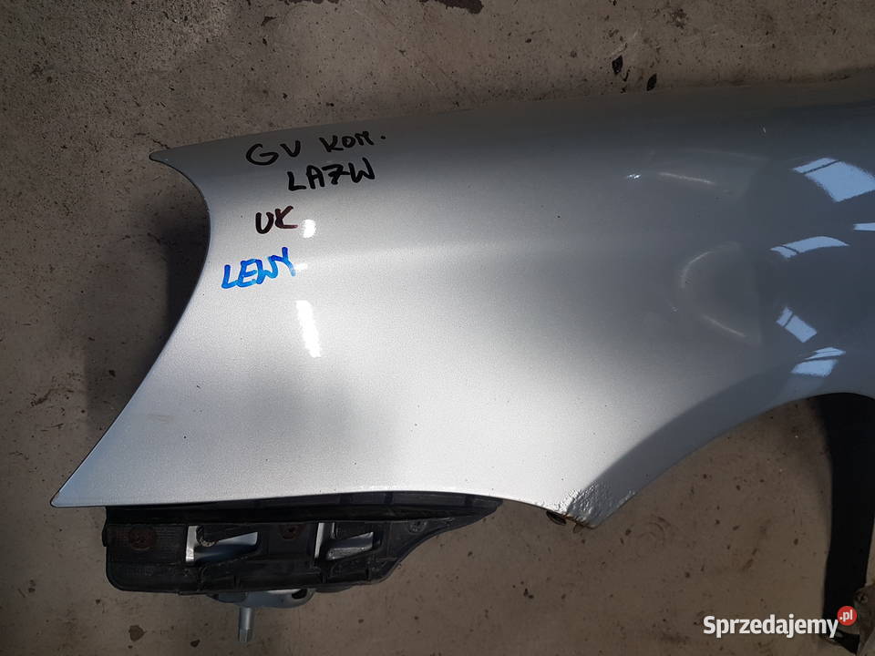VW GOLF V KOMBI JETTA BLOTNIK LEWY PRZOD SREBRNY Turkowice