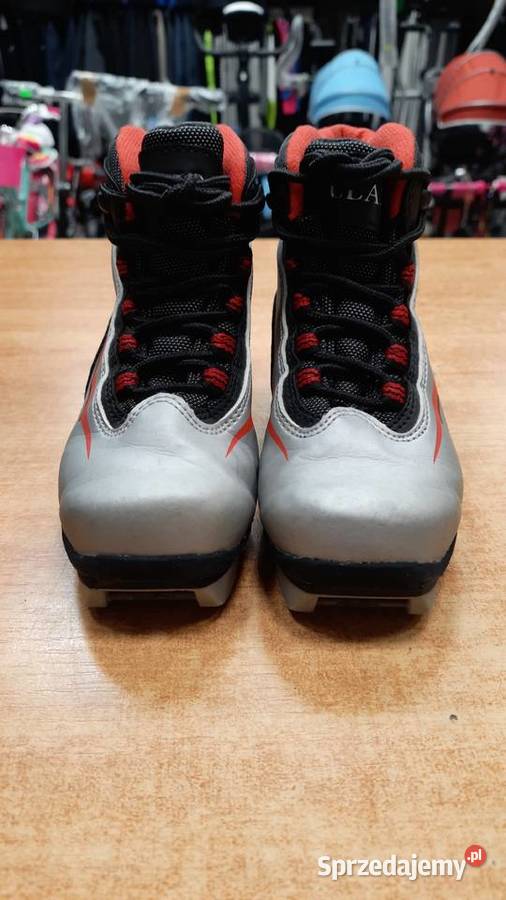 Buty do nart biegowych CLASSIC rozmiar 31 Dębica sprzedam