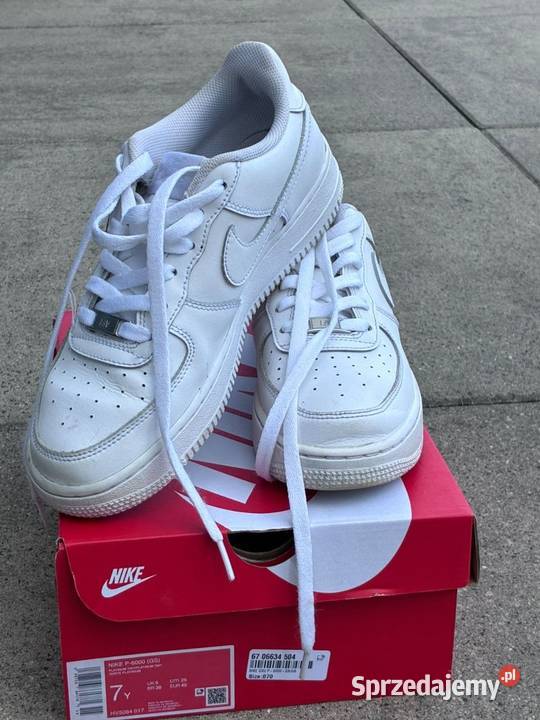 Nike Sportswear AIR FORCE 1 LE UNISEX Sneakersy lubelskie Świdnik