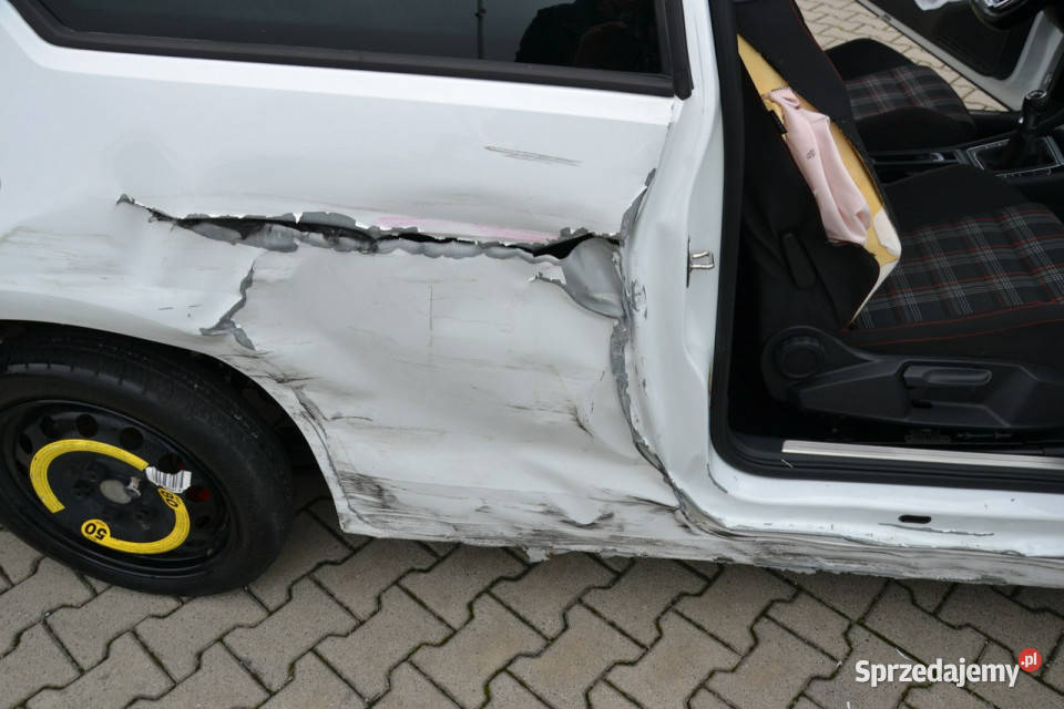 Volkswagen Golf gti 20 benzyna 220 xenon ledy Golf Kęty