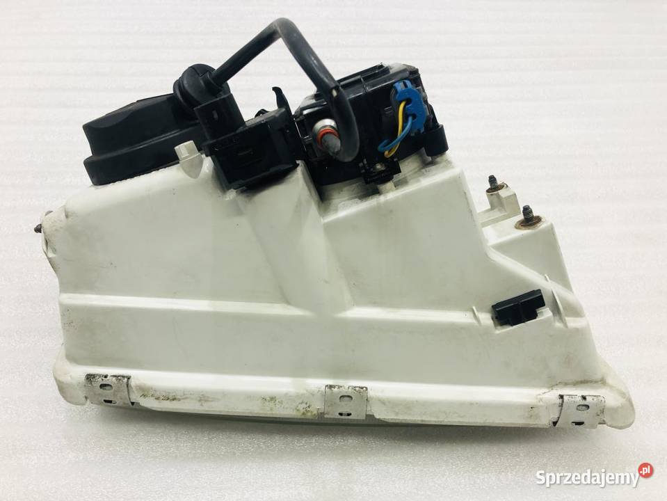 LAMPA LEWY PRZÓD XENON VOLVO V40 1AG00834101 EU osobowe sprzedam
