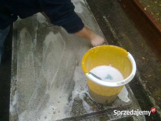 Sprzątanie grobu grobów opieka grobem Cmentarz Wrocław