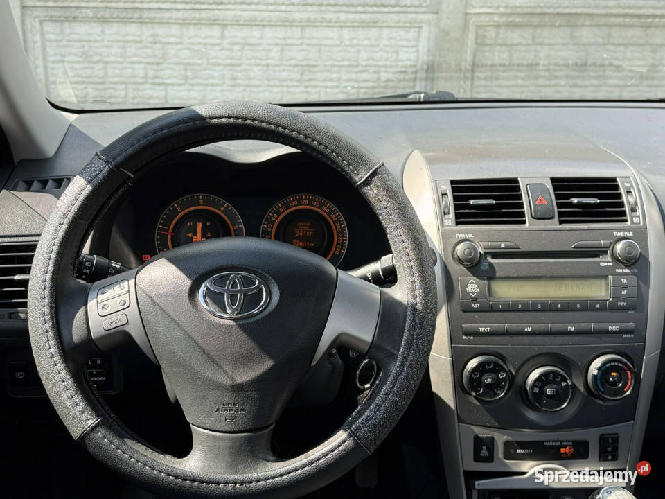 Toyota Corolla 20 D4D 126PodFoteleBez wspomaganie kierownicy Węgrów