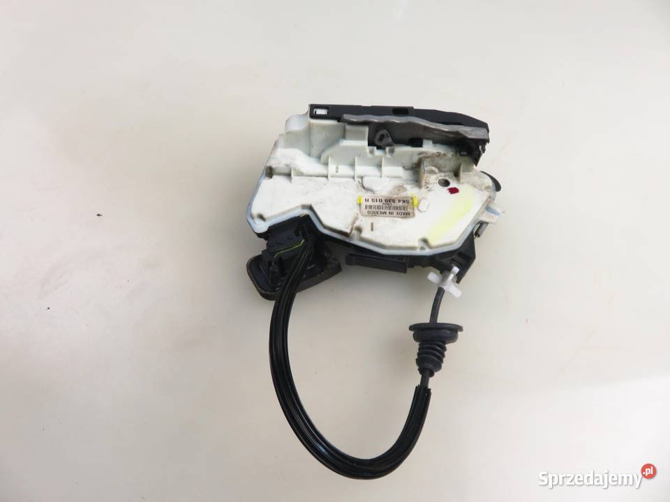 ZAMEK LEWY TYLNY VW JETTA IV 5K4839015R