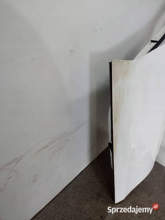 DRZWI PRAWE PRZÓD 149 MercedesBenz Eklasa V