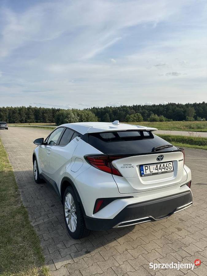 Toyota CHR 20 Hybrid Executive Leszno
