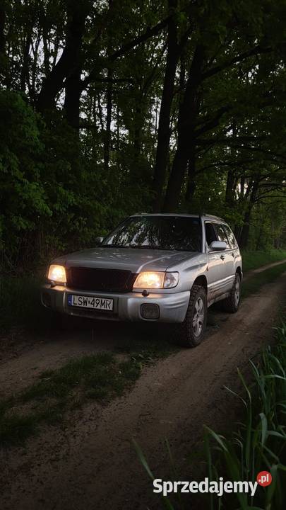 Subaru Forester SF Polift 20 225 LPG hak