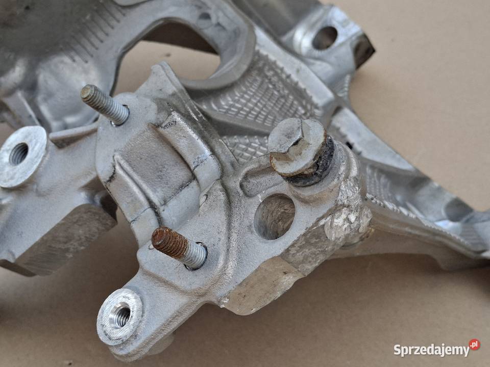 AUDI A4 B9 A5 8W WSPORNIK SANEK MOCOWANIE Pozostałe lubuskie Bieleń