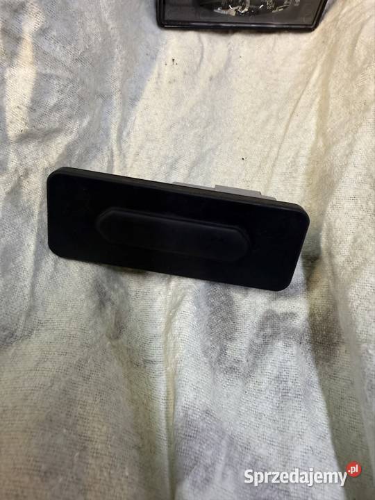 Mikrostyk Przycisk Otwierania Klapy Bagażnika śląskie