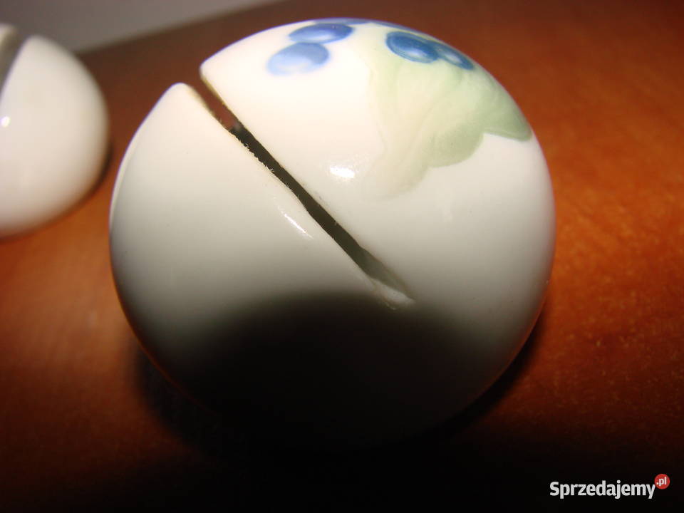 BG Bing Grondahl porcelanowe kulki podstawki Porcelana i szkło